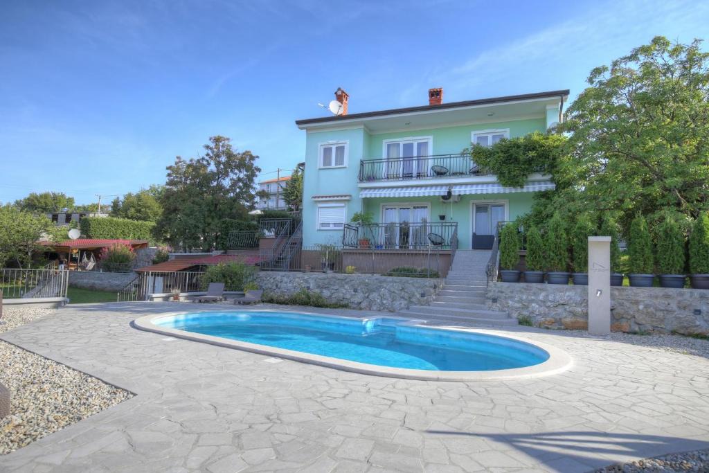 Bezjaki Apartment | Apartment Silvana