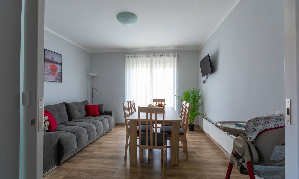 Cvetkovic Apartment | Apartment Slavek- Two Bedroom Apartment With Balcony