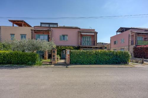Gedici Apartment | Apartment Sofia with Roof Terrace and Sea View in Gedici