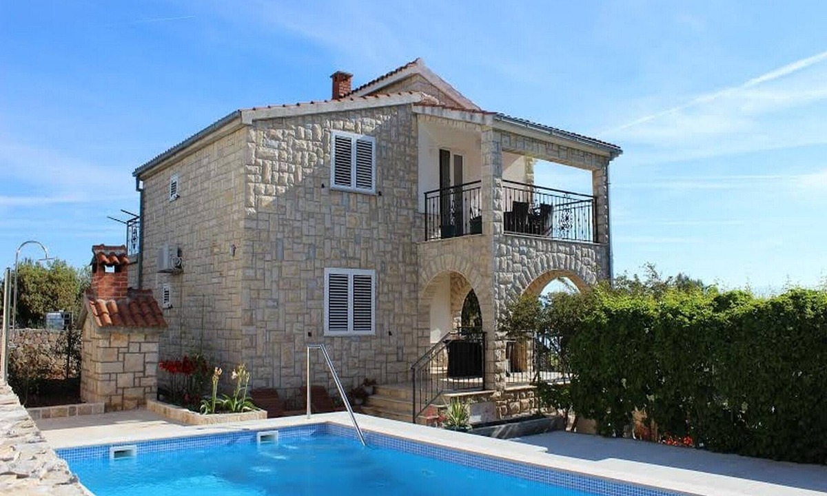 Cove Donja Krusica (Donje selo) Apartment | Apartment Villa Jakov - Two Bedroom Apartment with Terrace and Swimming Pool