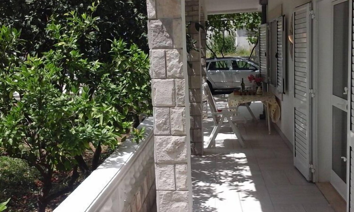 Brasina Apartment | Apartments and Room Katja - Two Bedroom Apartment with Terrace
