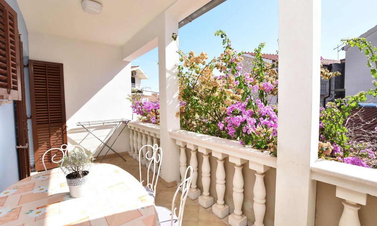 Primosten Apartment | Apartments and Rooms Jakov (40391-A1) - Primosten
