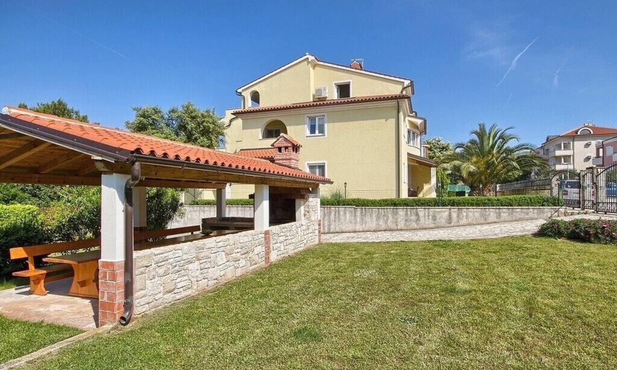 Premantura Apartment | Apartments Anton, (13975), Premantura, hr