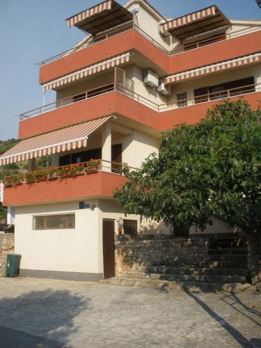 Primosten Burnji Apartment | Apartments Bilo