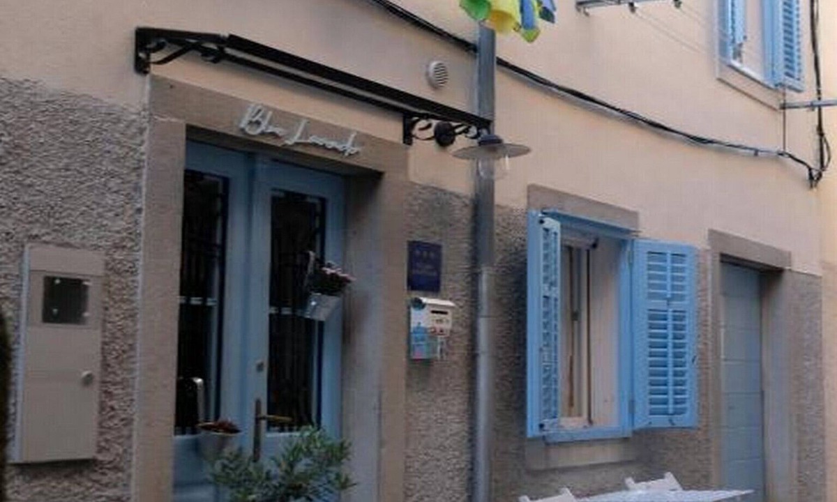 Cres Apartment | Apartments Blue Lavender - Two Bedroom Apartment