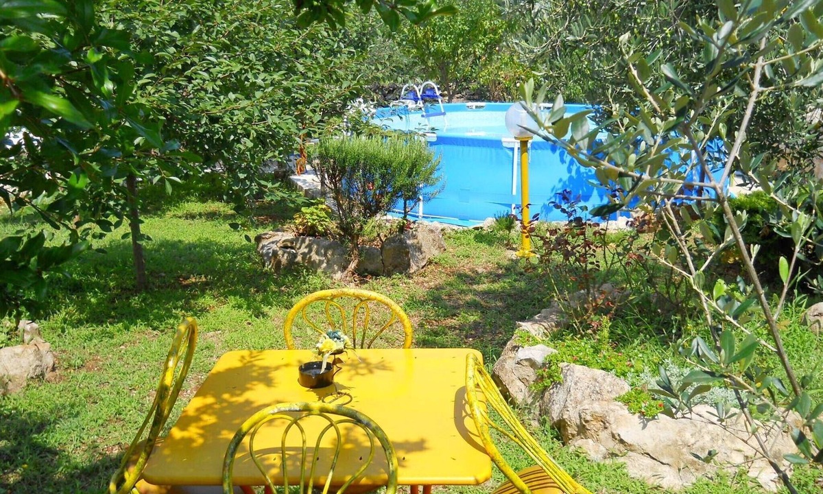 Sutomiscica Apartment | Apartments Branimir, (12566), Sutomišćica, Croatia