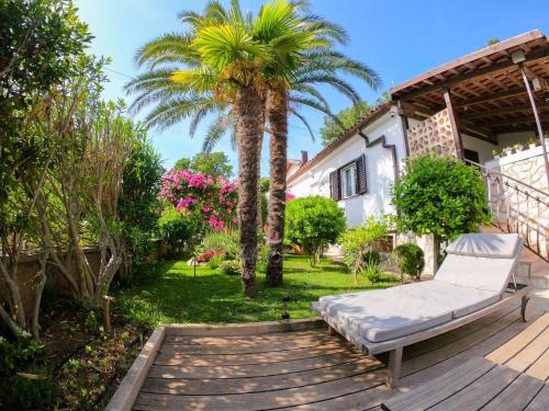 Artatore Apartment | Apartments by the sea Artatore, Losinj - 8020