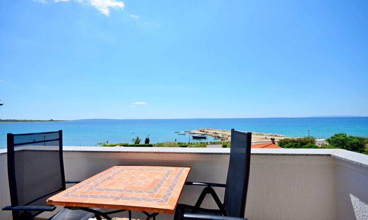 Novalja Apartment | Apartments Daniela Della (58081-A2) - Novalja - island Pag