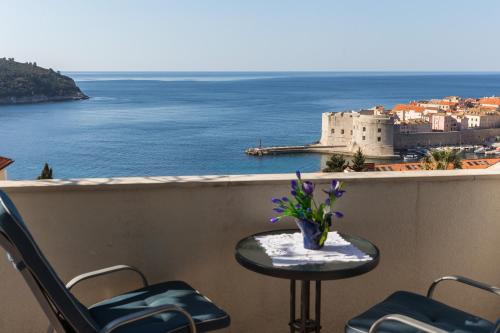 Ploce Apartment | Apartments Dalmatin