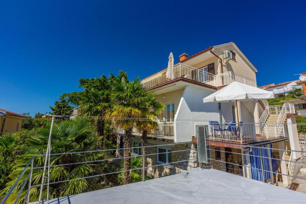 Dramalj Apartment | Apartments Danica