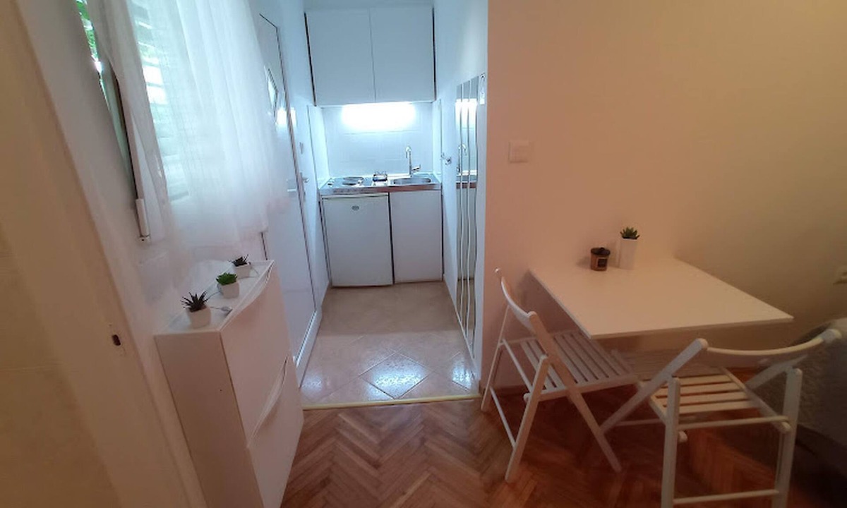 Istok Apartment | Apartments Dariana (116321-A2) - Makarska