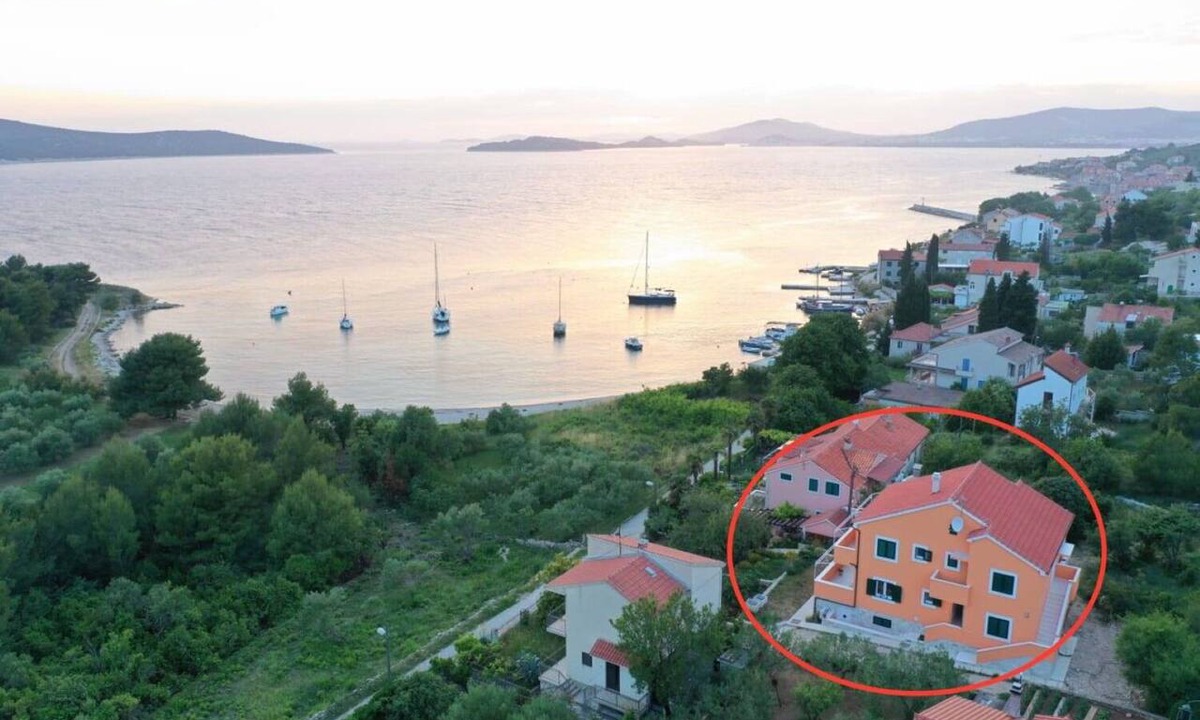 Prvic Luka Apartment | Apartments Delfin (111801-A3) - Prvic Sepurine