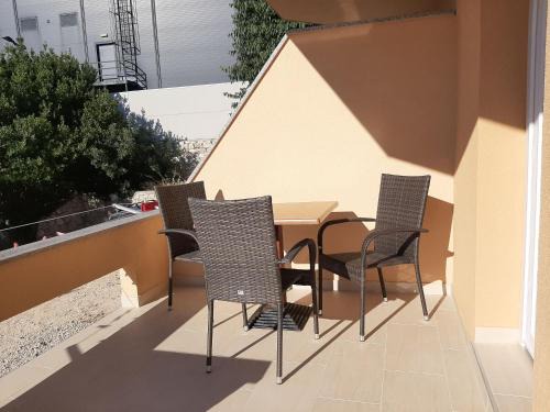Zrce Apartment | Apartments EDO
