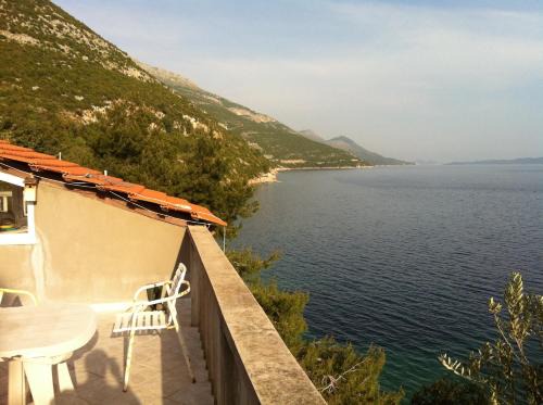 Dubrovacko Primorje Apartment | Apartments Frog Creek