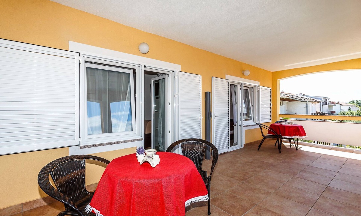 Malinska Apartment | Apartments and Rooms Gordana (86131-A4) - Malinska - island Krk