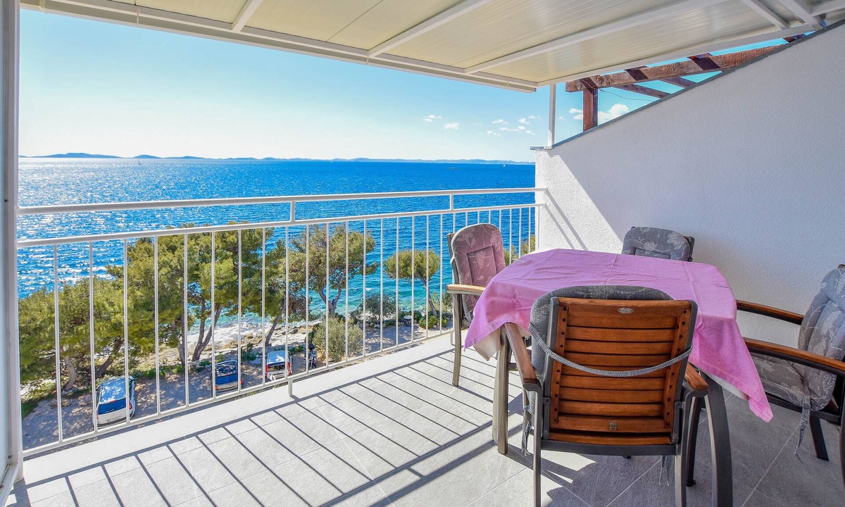 Susica Apartment | Apartments Mijo (26021-A2) - Murter - island Murter