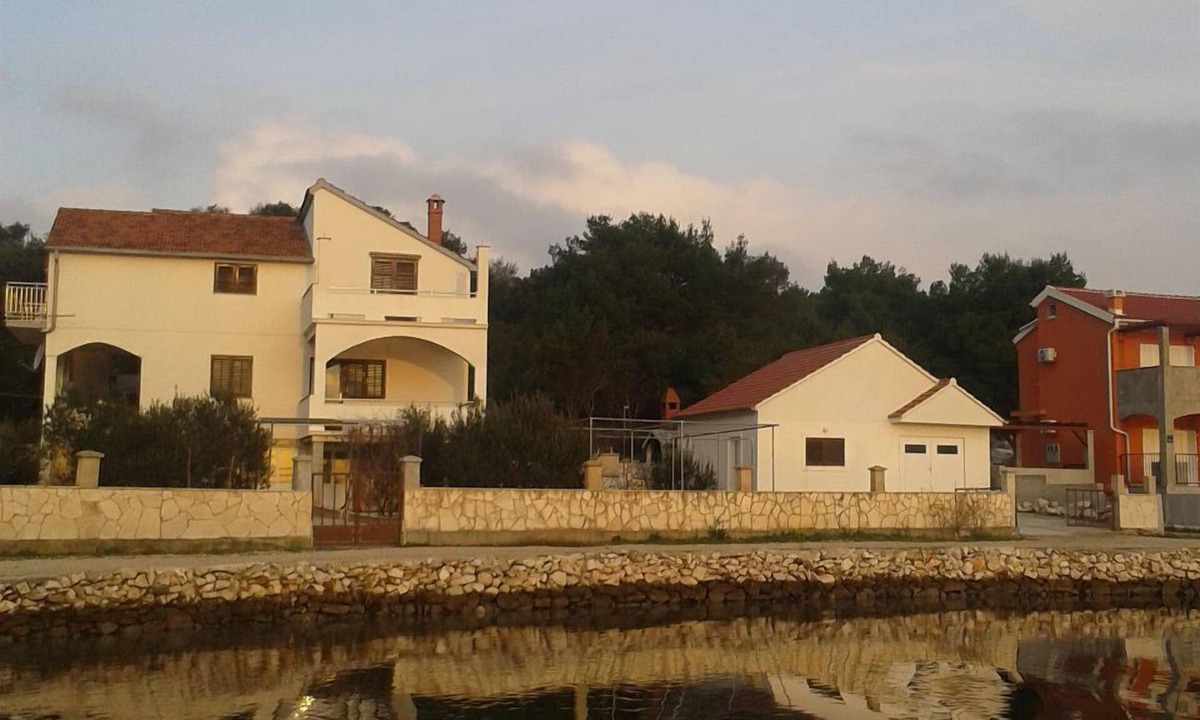 Veli Rat Apartment | Apartments Ivo (107291-A1) - Veli Rat (Dugi otok)