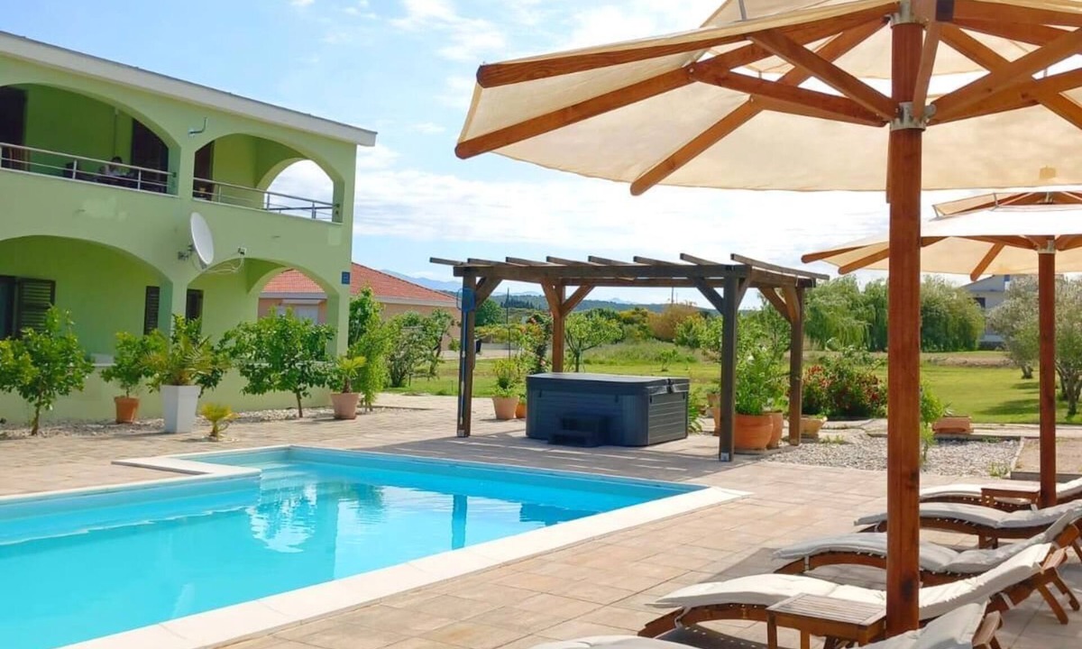 Ljubac Apartment | Apartments Ive, (15997), Ljubac, hr