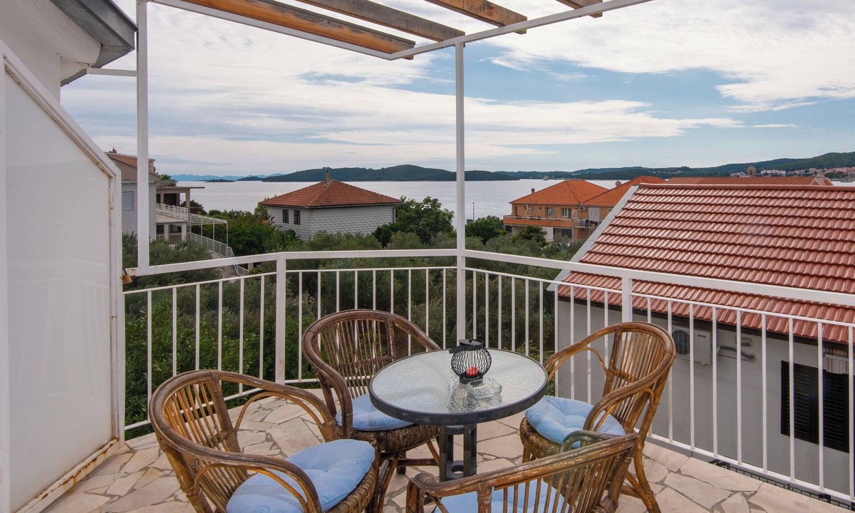 Kuciste Apartment | Apartments Jane (76972-A4) - Perna