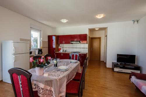 Arbanija Apartment | Apartments Nada