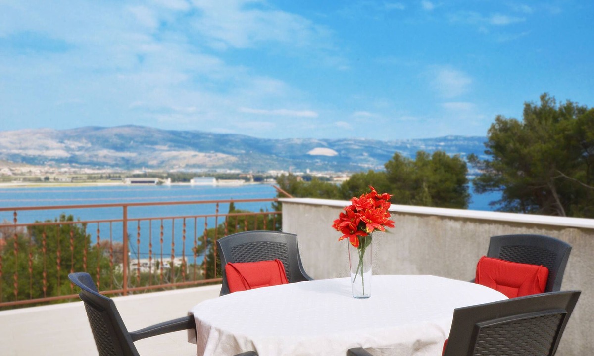 Arbanija Apartment | Apartments Nedjeljko (79011-A4) - Arbanija (Ciovo)