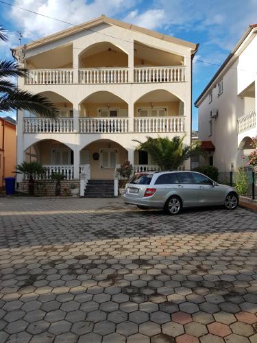 Seline Apartment | Apartments Nika