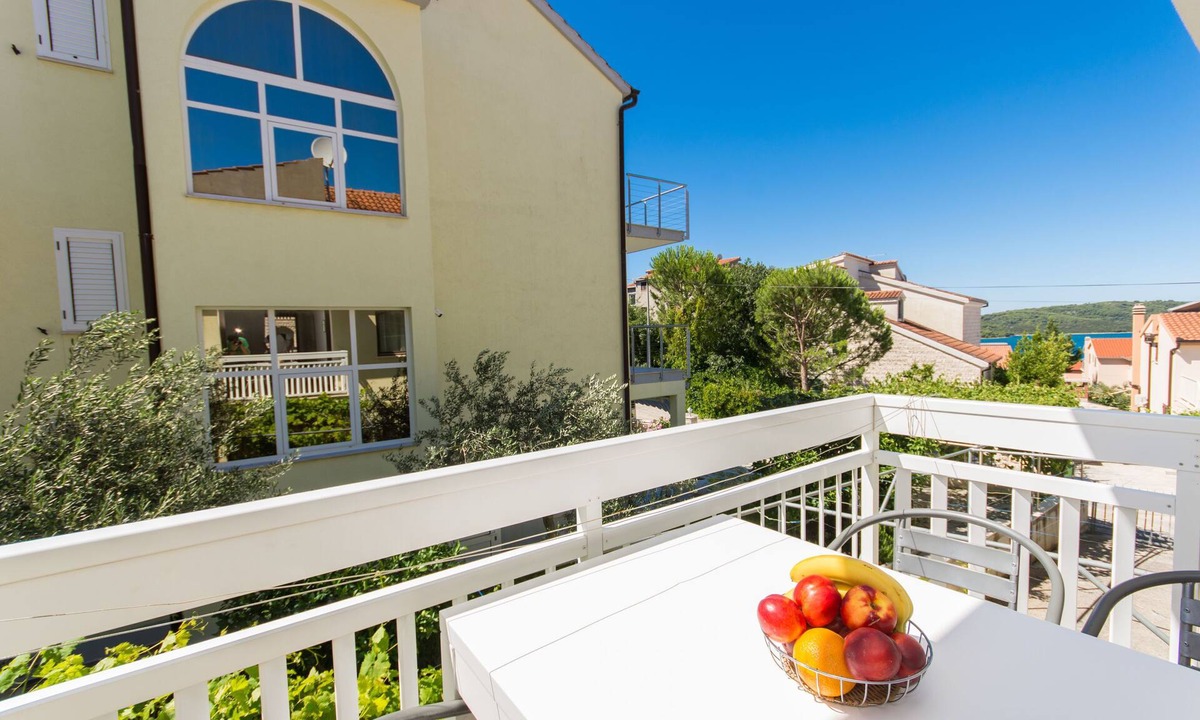 Okrug Gornji Apartment | Apartments Pero (55271-A3) - Okrug Gornji (Ciovo)