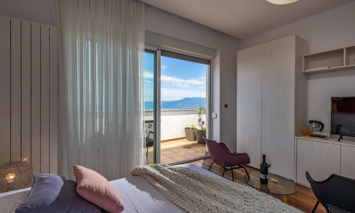 Buzdohanj House | Apartments Rijeka - Terra Magica Room Grobnik ⭐