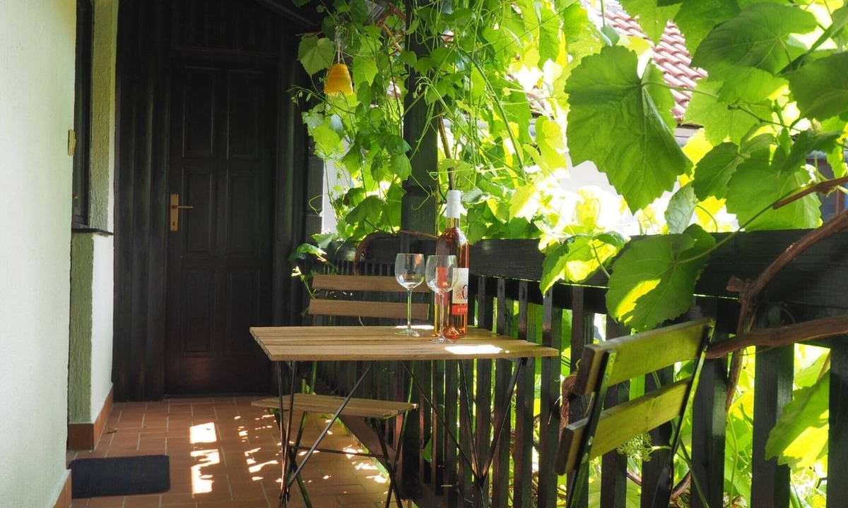 Municipality of Plaski Apartment | Apartments & Rooms Latin - Economy Double Room with Shared Bathroom