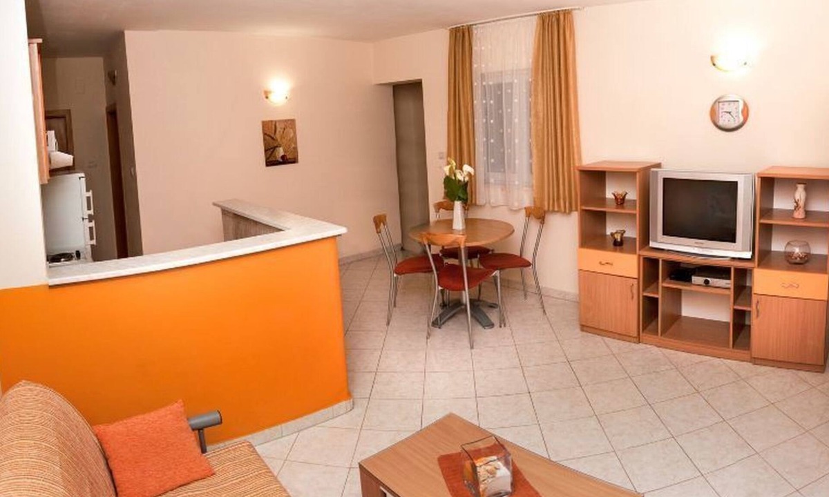 Komarna Apartment | Apartments Seka (53631-A1) - Komarna (Klek)
