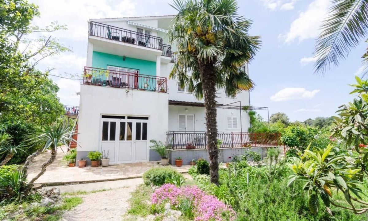 Drace Apartment | Apartments Sutvid- One Bedroom Apartment with Loggia and Sea View