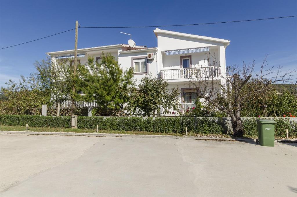 Sukosan Apartment | Apartments Verica