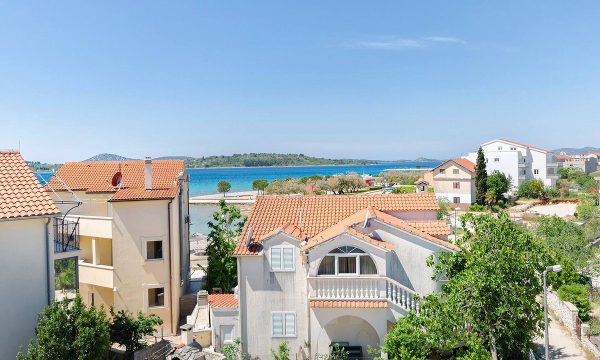 Srima Apartment | Apartments Villa Casia (33802-A3) - Srima (Vodice)