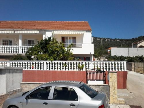 Vinisce Apartment | Apartments with parking space Vinisce, Trogir - 12248