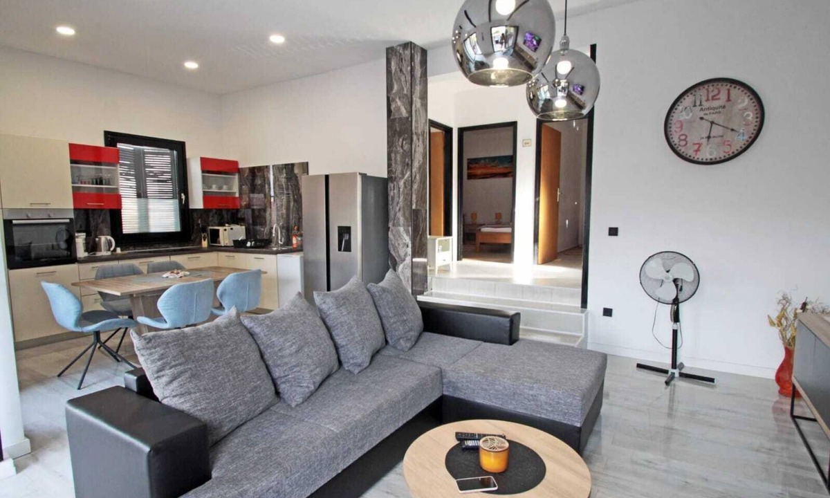 Vinjerac House | Attractive holiday house near the sea!