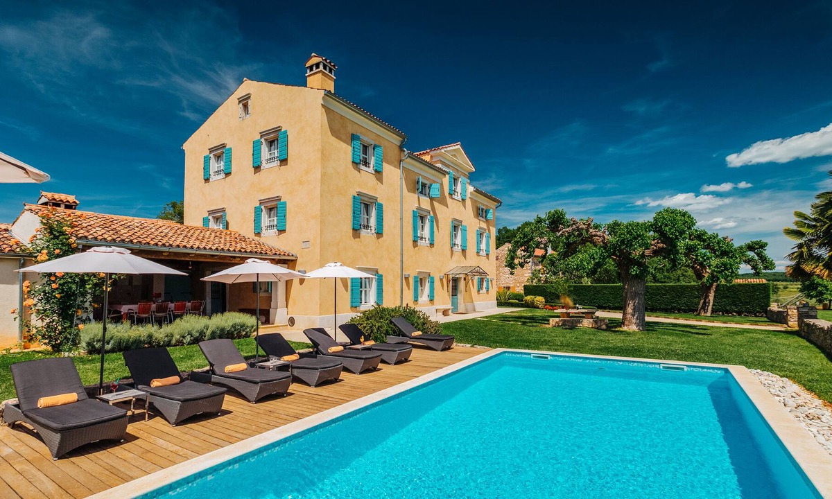 Babici Villa | Authentic Istrian stanzia, more than 200 years old, provides privacy with luxury