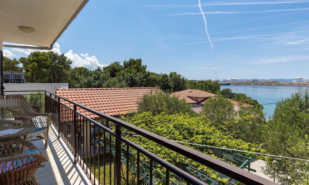 Omisalj Apartment | Awesome apartment in Omisalj with WiFi