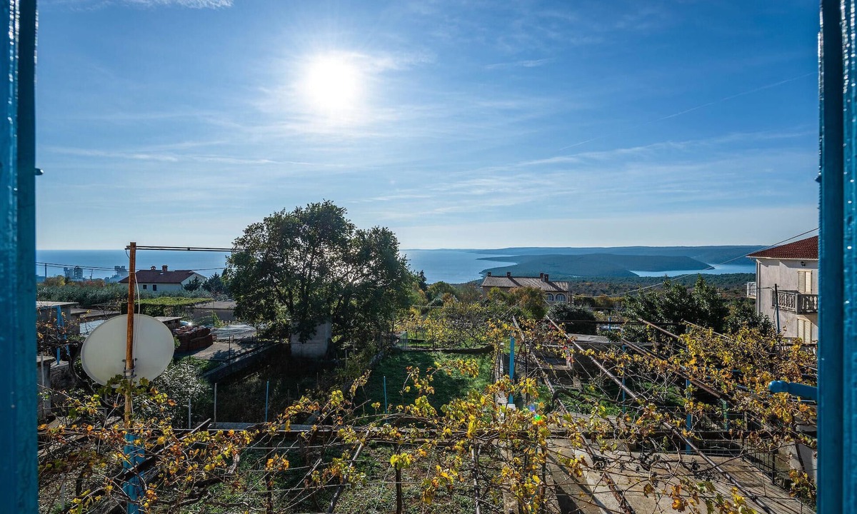 Brovinje House | Awesome home in Koromacno with house sea view