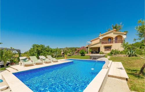 Ljubac House | Awesome Home In Ljubac