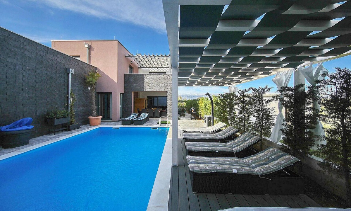 Zaton House | Awesome home in Nin with sauna