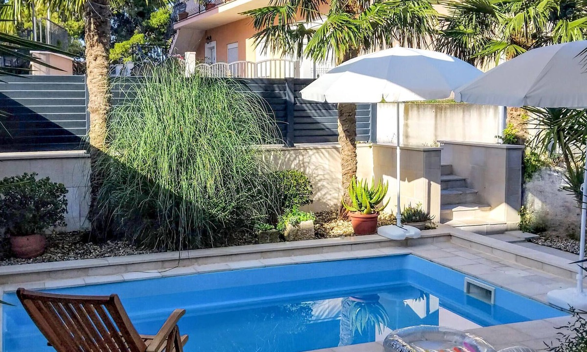 Podstrana House | Awesome home in Podstrana