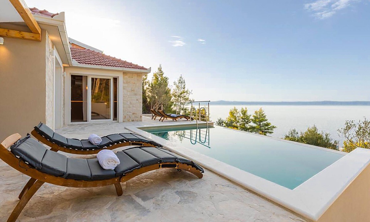 Prigradica House | Awesome home in Prigradica
