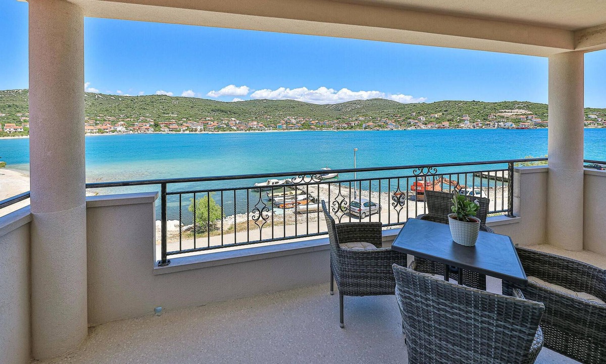 Vinisce House | Awesome home in Vinisce