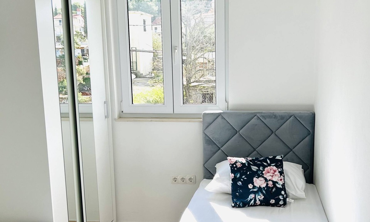 Vrbanj Apartment | Basina Beach apartament