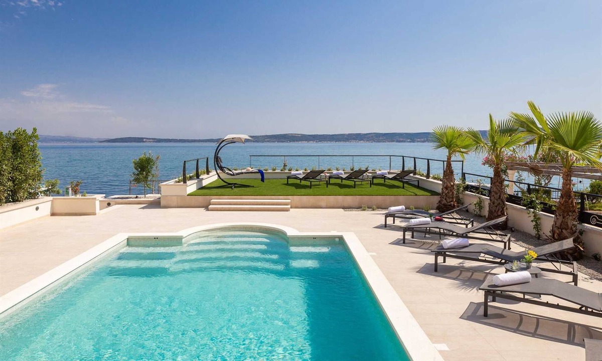 Kastel Stari Villa | Beachfront Villa Anemona with Pool