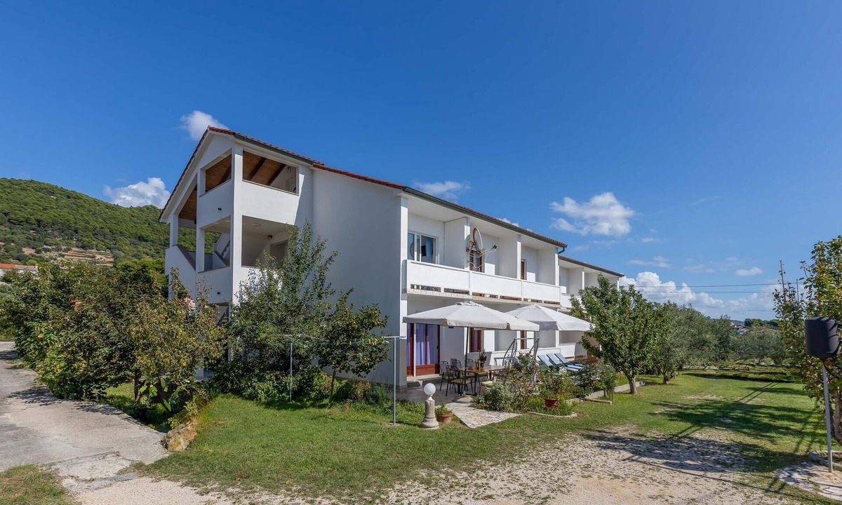 Banjol Apartment | Beautiful apartment in Banjol with WiFi