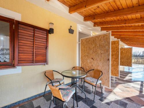 Maslenica Apartment | Beautiful Apartment in Jasenice near Sea