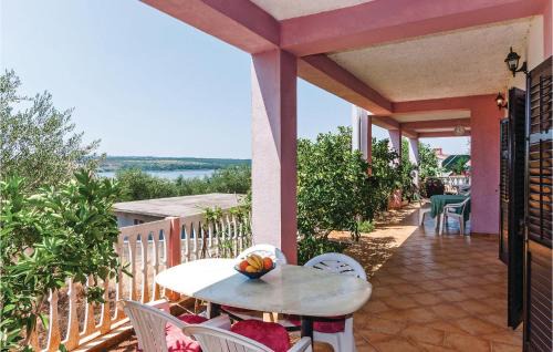 Posedarje Apartment | Beautiful Apartment In Posedarje With Wifi