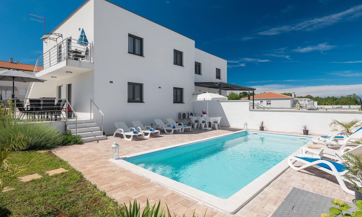 Murine Apartment | Beautiful apartment in Umag with WiFi