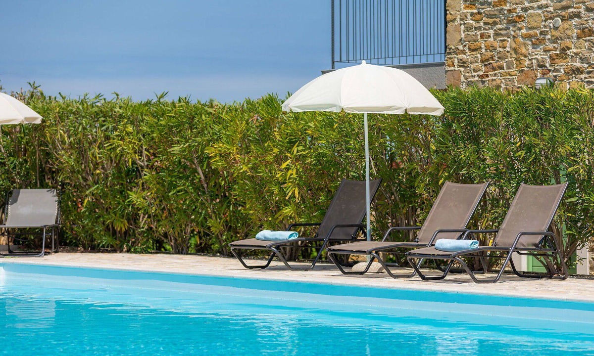 Baredine House | Beautiful apartment in villa for 6 people with pool, WIFI, A/C, TV, terrace and panoramic view